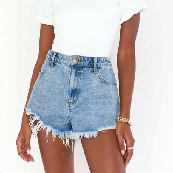 Show Me Your MuMu Tuscon High Rise Distressed Jean Shorts Size 24 NWT - Picture 2 of 13